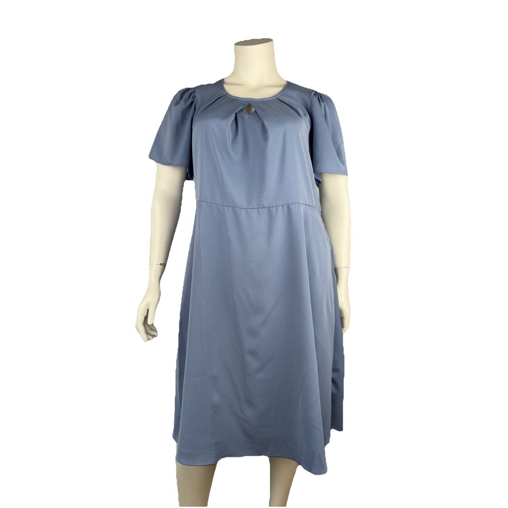 BloomChic Dusty Blue Puff Sleeve Midi Dress Size 14–16 Keyhole Neckline Pockets